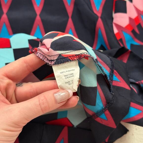 J.Crew Geometric Print Top XS Short Sleeve Lightweight Colorful Retro Blouse - Picture 5 of 7